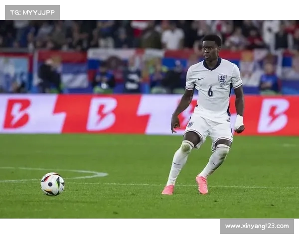 红军关注年轻中卫潜力球员 但 unlikely 参与格伊转会竞争